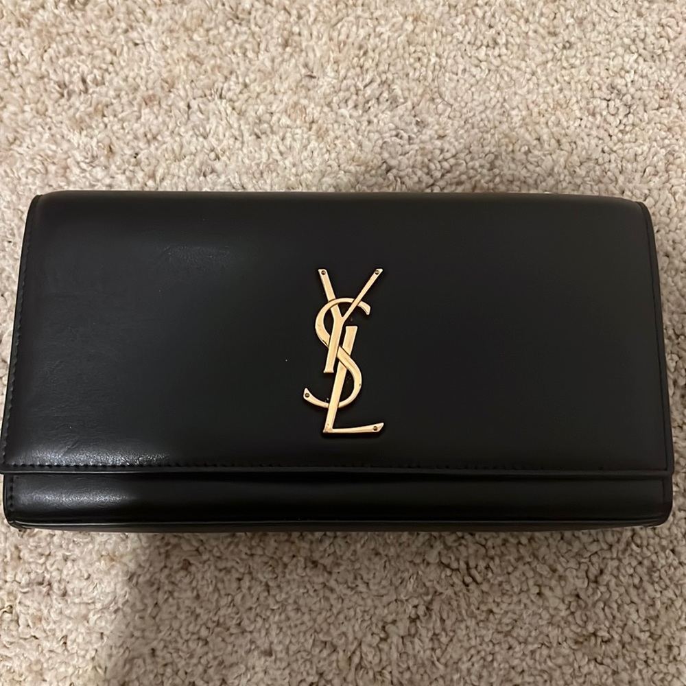 SAINT LAURENT